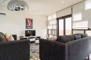 AKOM Prahran - Lismore Accommodation 11