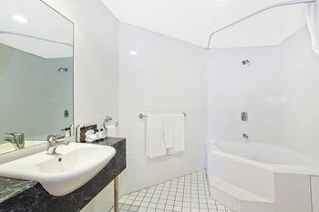 Quality Suites Boulevard On Beaumont - Lismore Accommodation 3