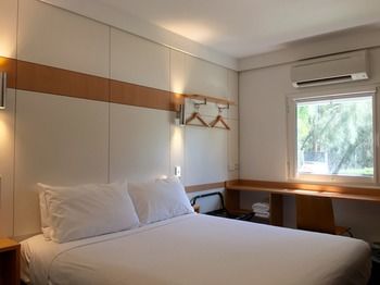 Ibis Budget Gosford - Lismore Accommodation 18