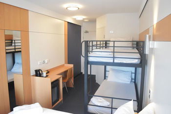 Ibis Budget Gosford - Lismore Accommodation 23