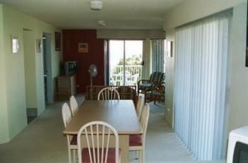 Bayviews & Harbourview Holiday Apartments - Lismore Accommodation 7
