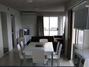 Bayviews & Harbourview Holiday Apartments - Lismore Accommodation 9