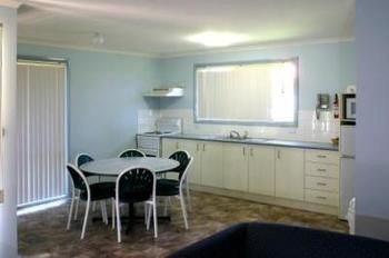 Kings Point Retreat - Lismore Accommodation 11