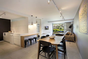Jacaranda Noosa - Lismore Accommodation 24