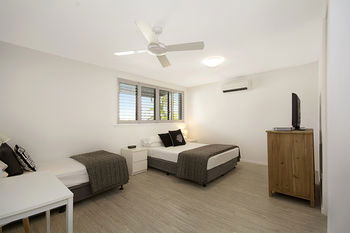Jacaranda Noosa - Lismore Accommodation 38