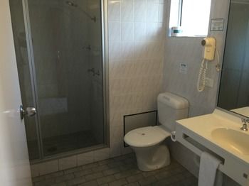 Ulladulla Harbour Motel - Lismore Accommodation 13