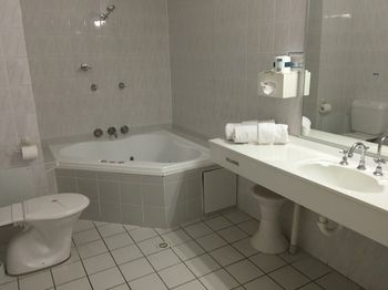 Ulladulla Harbour Motel - Lismore Accommodation 43