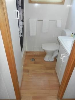 Gundagai Cabins & Tourist Park - Lismore Accommodation 5