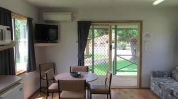 Gundagai Cabins & Tourist Park - Lismore Accommodation 8