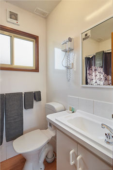 Gundagai Cabins & Tourist Park - Lismore Accommodation 12
