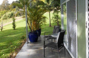 Treetops Accommodation Montville - Lismore Accommodation 58