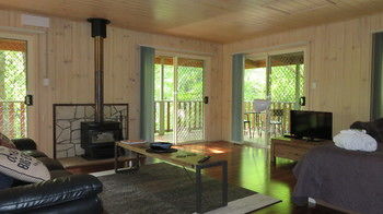 Treetops Accommodation Montville - Lismore Accommodation 68