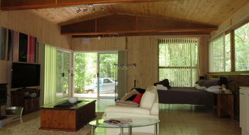 Treetops Accommodation Montville - Lismore Accommodation 72