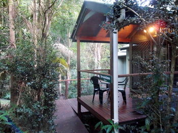 Treetops Accommodation Montville - Lismore Accommodation 88