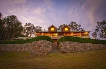 Bimbadeen Mountain Retreat - Lismore Accommodation 0