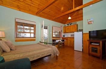Bimbadeen Mountain Retreat - Lismore Accommodation 4