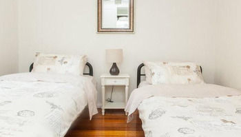 Eltham Retreat - Lismore Accommodation 7
