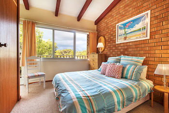 Mollymook Beach Units - Lismore Accommodation 6