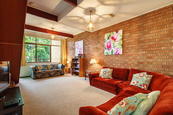 Mollymook Beach Units - Lismore Accommodation 17