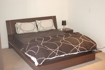 Darling Harbour Apartment - Lismore Accommodation 1
