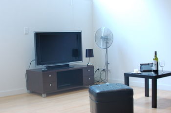 Darling Harbour Apartment - Lismore Accommodation 4