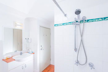 The Brighton Apartments - Lismore Accommodation 8