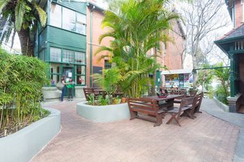 The Village Glebe - Hostel - Lismore Accommodation 2