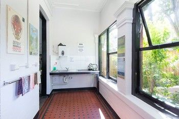 The Village Glebe - Hostel - Lismore Accommodation 8