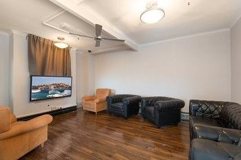 The Village Glebe - Hostel - Lismore Accommodation 9