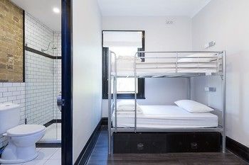 The Village Glebe - Hostel - Lismore Accommodation 17