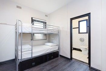 The Village Glebe - Hostel - Lismore Accommodation 20
