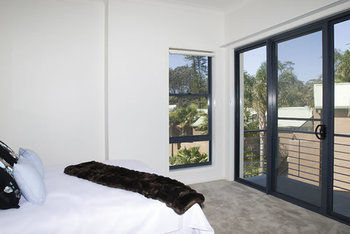 Mollymook Beachfront Executive Apartment - Lismore Accommodation 15