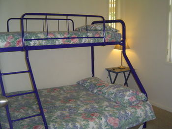 Breeze In Mollymook - Lismore Accommodation 4