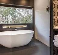 White Gates Cottage - Lismore Accommodation