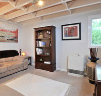 Santosa Cottage - Lismore Accommodation