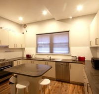 Dalziel Lodge - Lismore Accommodation