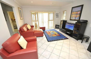 Kingsford 12 Shaw Furnished Apartment - Lismore Accommodation 5