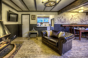 Aquila Nova Retreat - Lismore Accommodation 29