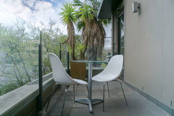 Comfy Kew Apartments - Lismore Accommodation 0
