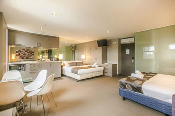 Comfy Kew Apartments - Lismore Accommodation 4