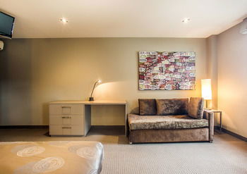 Comfy Kew Apartments - Lismore Accommodation 14
