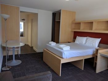 RMIT Village - Lismore Accommodation 22