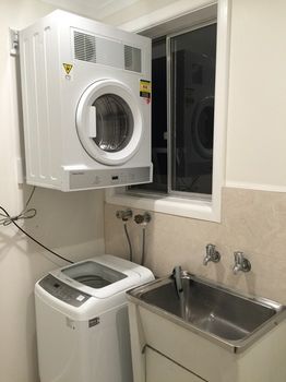 Ivy Units Glen Waverley - Lismore Accommodation 4