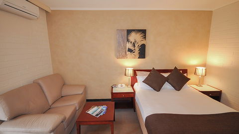 Best Western Alexander Motel Whyalla - Lismore Accommodation 1