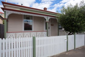 Newdegate House - Lismore Accommodation 0