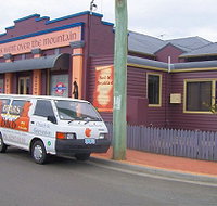 Bears Went Over the Mountain - Lismore Accommodation