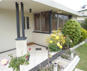 Silwood Park Holiday Unit - Lismore Accommodation 0