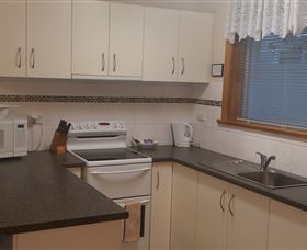 Silwood Park Holiday Unit - Lismore Accommodation 2