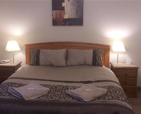 Silwood Park Holiday Unit - Lismore Accommodation 3