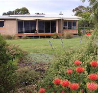 Beach and Boat Accommodation - Lismore Accommodation
